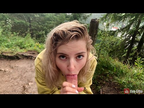 ❤️ Fáinleogann cailín cum tar éis blowjob poiblí - Eva Elfi Gnéas ardchaighdeáin linn ❌️❤